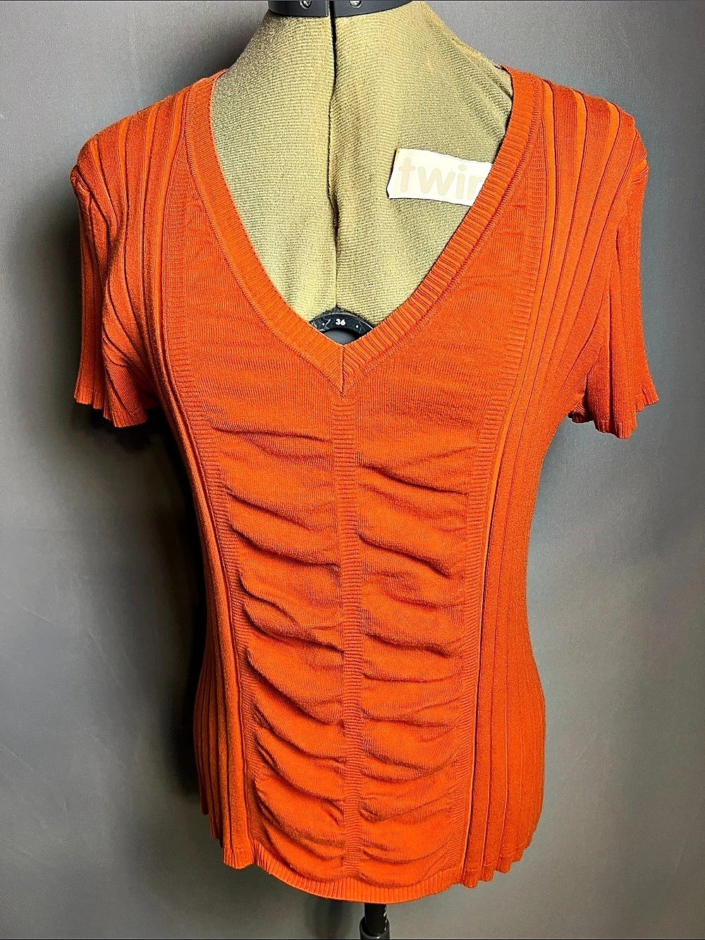 dressbarn Women's L Orange Ribbed Ruched V-Neck Top Short Sleeve
